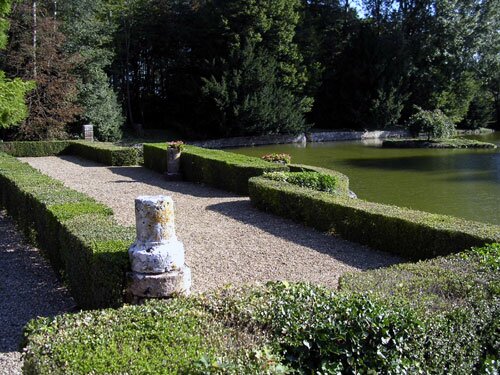 Château de Sercy Pond