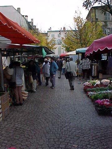 Town of Cluny Saturday Morning Market