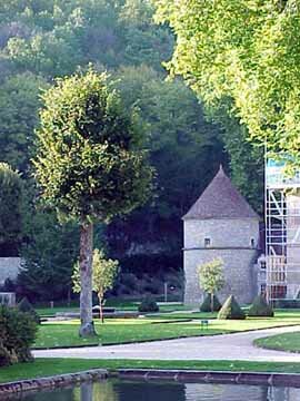 View of the Abbaye de Fontenay from the Fountain