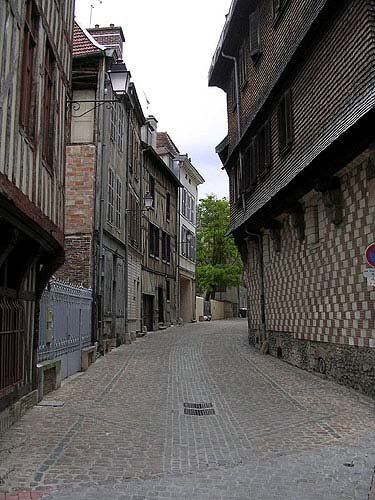 Troyes Ruelle des chats