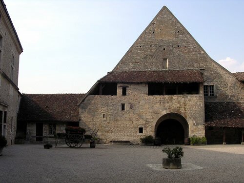 Chateau du Clos de Vougeot Courtyard