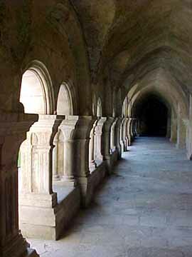 Abbaye de Fontenay Cloisters